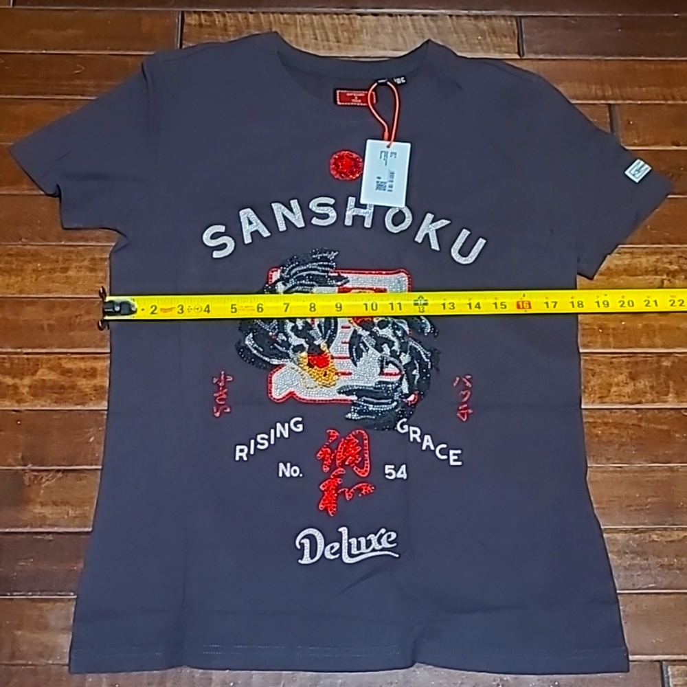 Superdry t shirt